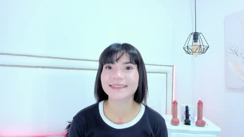 Emma  online show from May 5, 9:31 pm