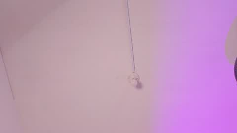 Snapshot of emmabecket2 chatting on October 11, 2:22 pm emma becket online show from October 11, 2:22 pm
