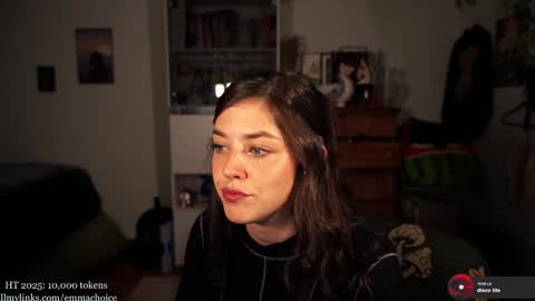 Snapshot of emmachoice chatting on October 18, 12:04 am emmachoice online show from October 18, 12:04 am