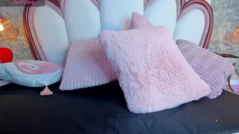 Welcome Im yosein  Your love is my passion activate it with your tips and enjoy with me online show from March 13, 12:58 am