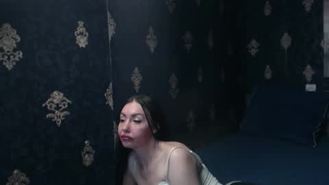EmmaGoldX online show from May 4, 10:16 pm