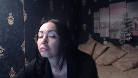 EmmaGoldX online show from January 7, 7:24 am