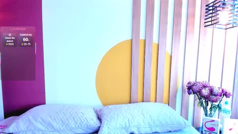 emmanaughty_ online show from November 30, 3:30 pm