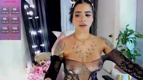 Emma Russell online show from October 8, 10:48 pm