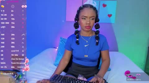 Emma online show from November 12, 6:21 pm