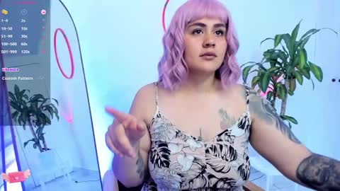 EMMA online show from December 15, 11:34 am