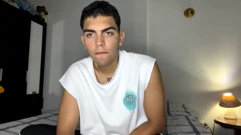 emmett_00 online show from October 23, 5:53 am