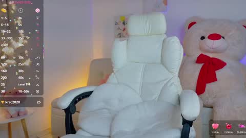 Emmy online show from April 19, 12:44 am