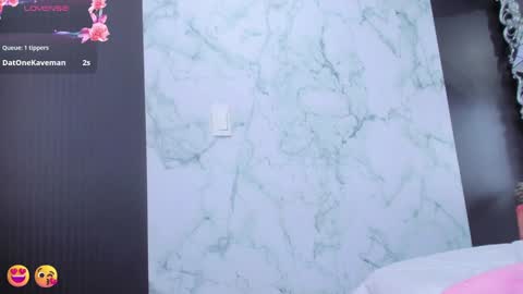 EMMY online show from January 22, 2:14 pm