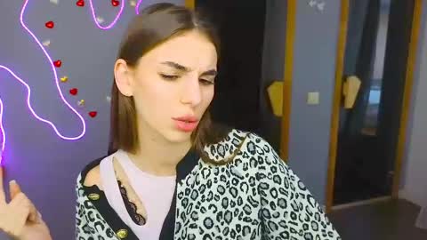 Emmy online show from February 25, 12:49 pm