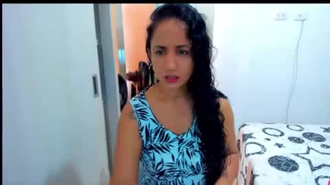 emperatriztapia online show from September 20, 6:55 pm