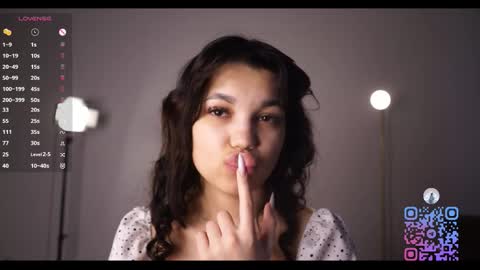 Susie online show from March 6, 7:29 am