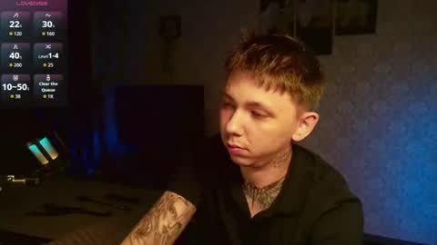 emveeboy96 online show from June 11, 7:34 pm