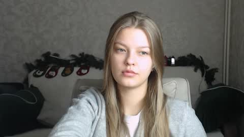 EmySway online show from January 26, 1:20 am