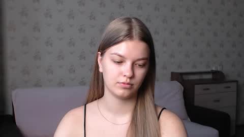 EmySway online show from October 26, 6:47 am