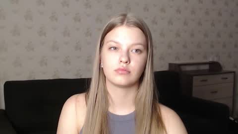 EmySway online show from February 22, 5:57 pm