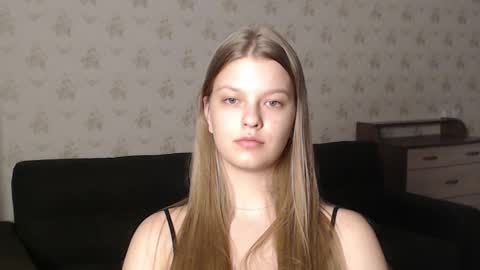 EmySway online show from February 25, 5:51 pm