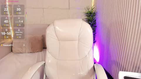 Emy online show from March 6, 5:06 am