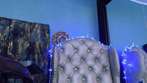 EnchantressQueen online show from March 18, 3:18 pm