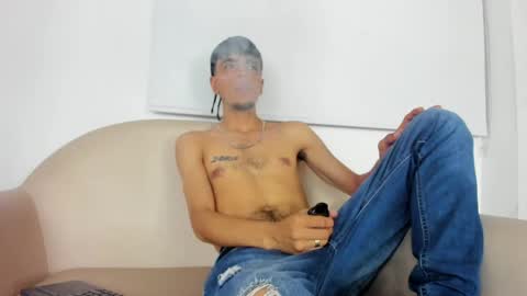 endrick_23 online show from April 22, 3:57 am