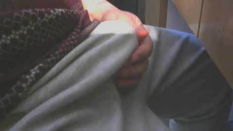 engin_83 online show from April 21, 10:28 pm