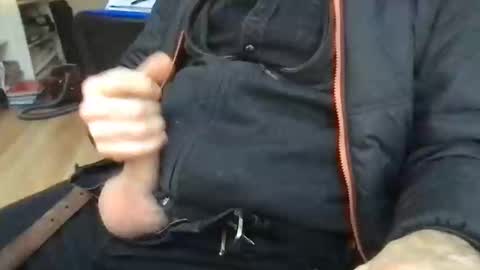 englefield online show from February 2, 3:49 pm