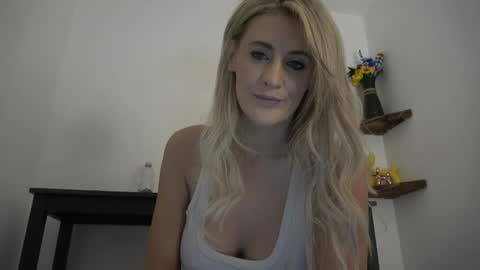 Rosie online show from March 31, 11:21 am