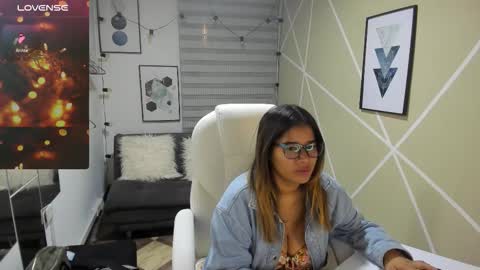 Enma clark online show from December 23, 4:18 am