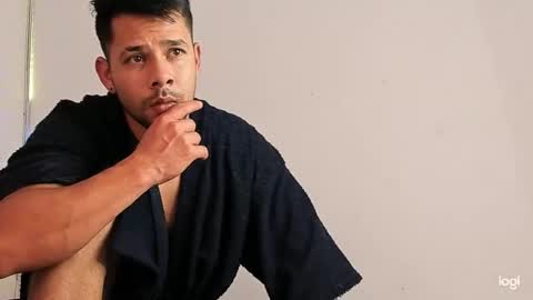 enmanuelgutierrez40 online show from January 5, 5:27 pm