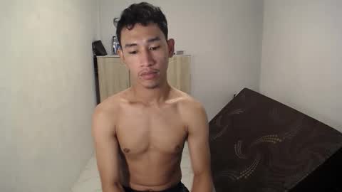 enzo online show from March 24, 4:29 am