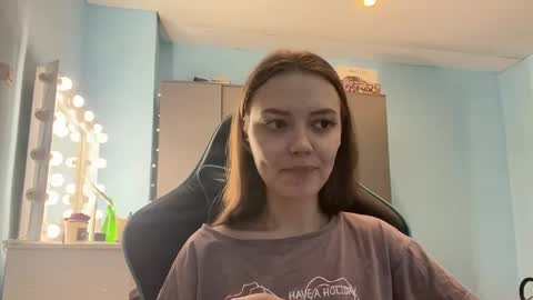 Lily online show from March 30, 2:22 am