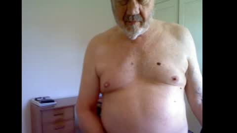 erasmus_d online show from July 4, 5:38 pm