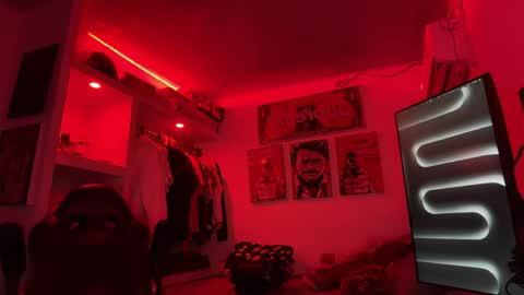 Tht BOSS Eren online show from April 25, 4:47 am