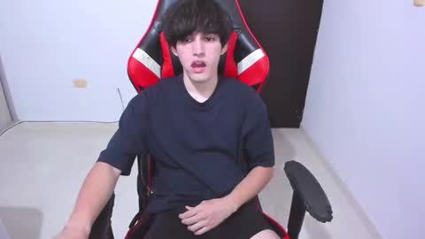 eren_tatakae online show from February 19, 1:49 am