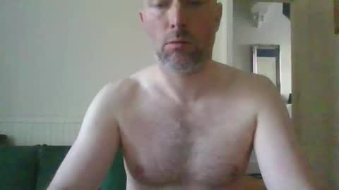 eric334418 online show from March 11, 9:01 am