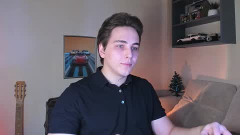 Eric online show from December 19, 6:36 pm