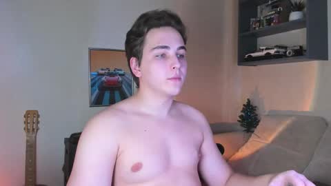 Eric online show from December 18, 5:41 pm