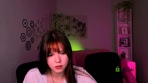 erica_murray online show from November 25, 1:21 pm