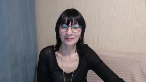 ericablack8 online show from December 4, 1:22 pm