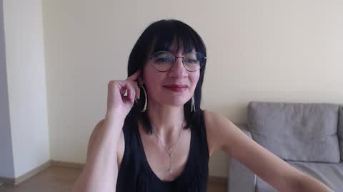 ericablack8 online show from September 15, 12:28 pm