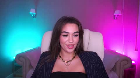 Erica online show from October 10, 2:23 pm