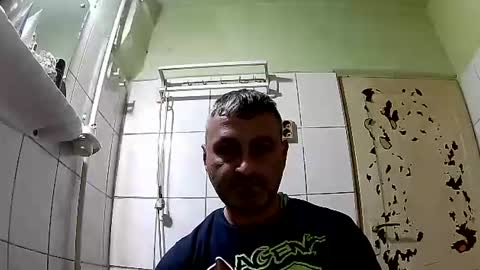 eric online show from December 2, 12:12 am