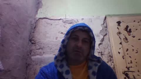 eric online show from January 8, 4:07 am