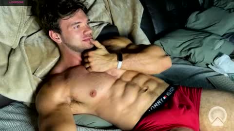 Snapshot of ericeric507 chatting on October 26, 5:19 am Nick online show from October 26, 5:19 am