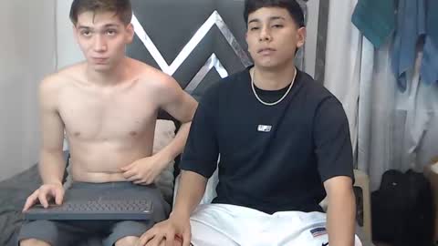 erick_de_rossee online show from January 6, 10:58 pm