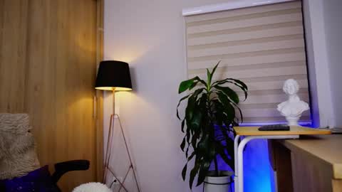 Erick Thompson online show from November 26, 10:50 pm