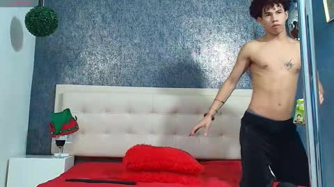   online show from November 28, 6:10 am