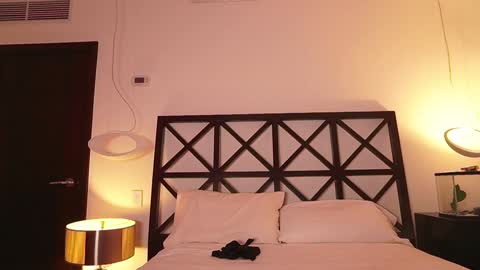 Venus Skye online show from October 15, 8:31 pm