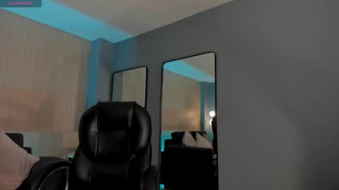 Erika Benz online show from December 3, 4:13 am