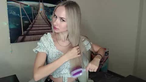 Erika online show from October 2, 12:15 pm